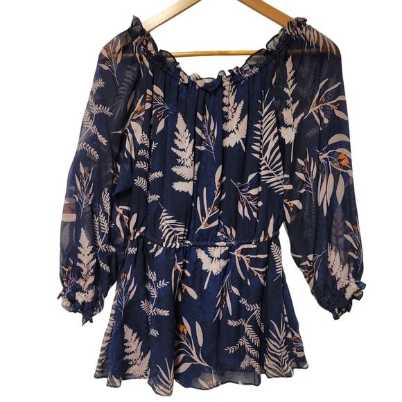 DVF Silk Floral Blouse Business Casual Vacation Resort Feminine Modest Size 6 - Picture 2 of 9